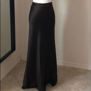 Ann Taylor Rich brown satin skirt